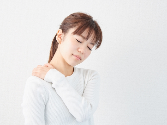 肩こりは「肩」だけの問題ではない？